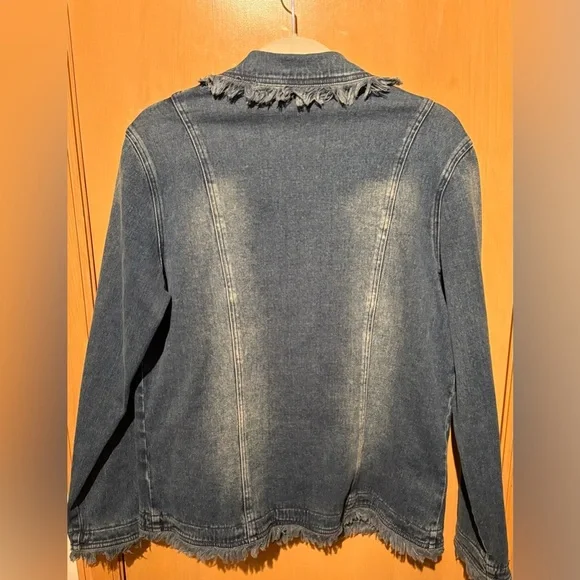 Diane Gilman DG2 Blue Denim Jacket w/ Jeweled Buttons Frayed Sleeves & Hem Med - Picture 3 of 6